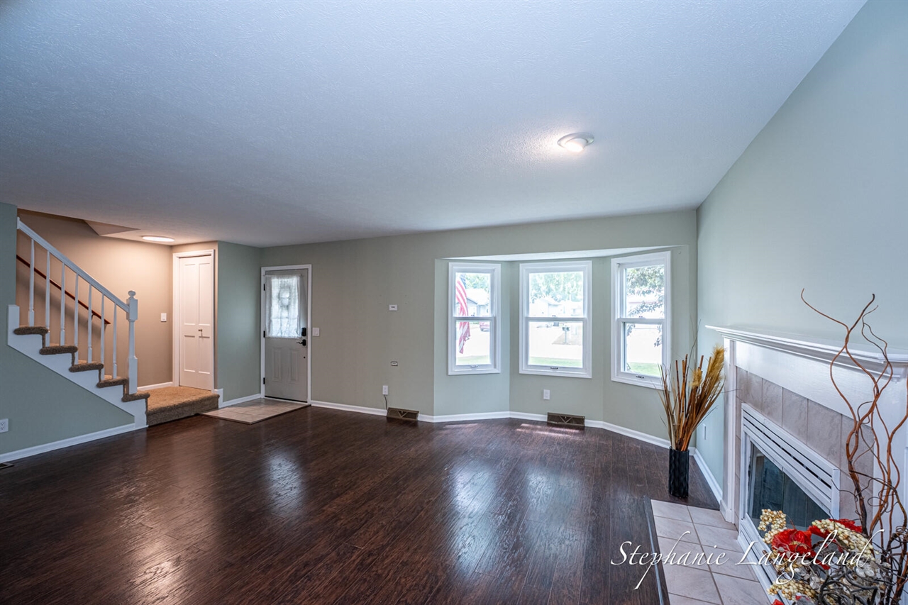 1511 Springbrook Drive Property Photo 5