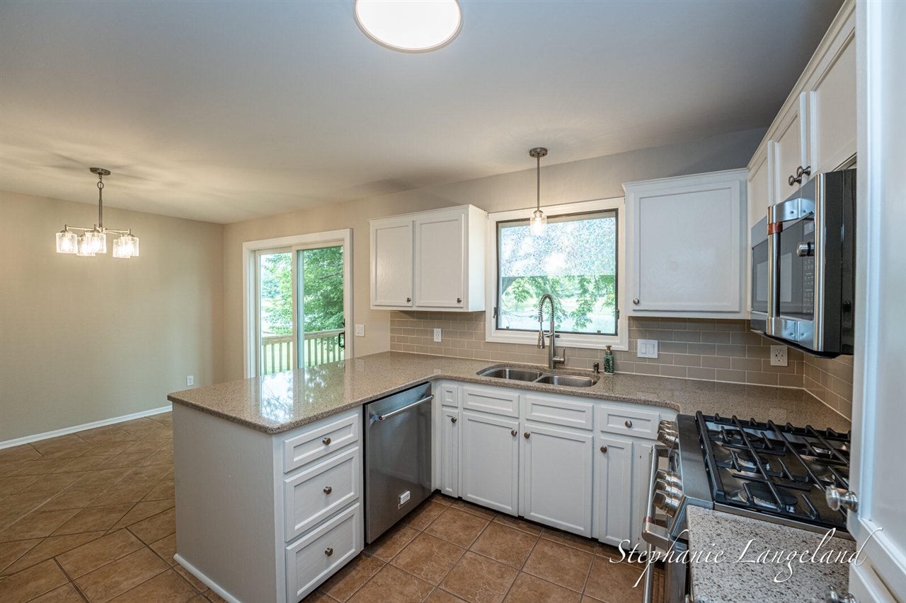 1511 Springbrook Drive Property Photo 14