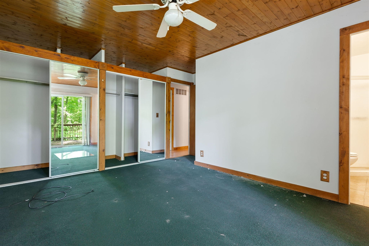 16053 Lakeside Road Property Photo 16