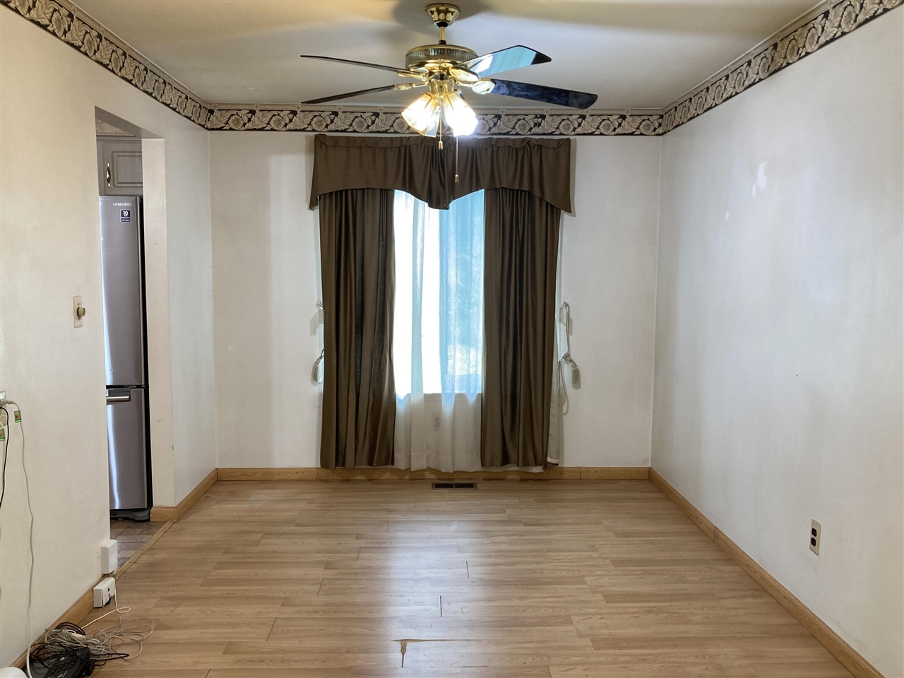 1685 Sheffield Drive Property Photo 4