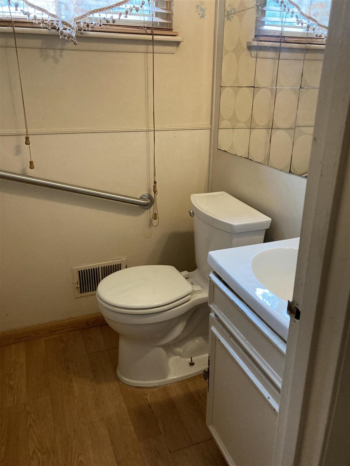 1685 Sheffield Drive Property Photo 7