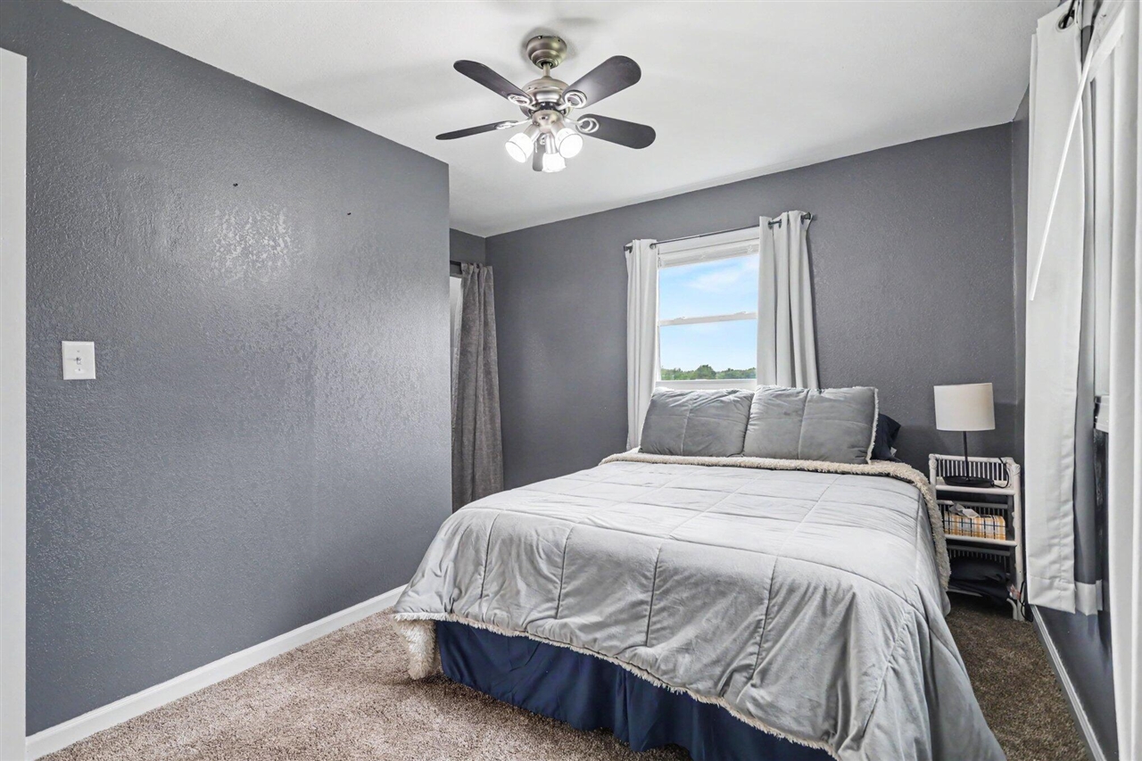 22945 B Drive Property Photo 17
