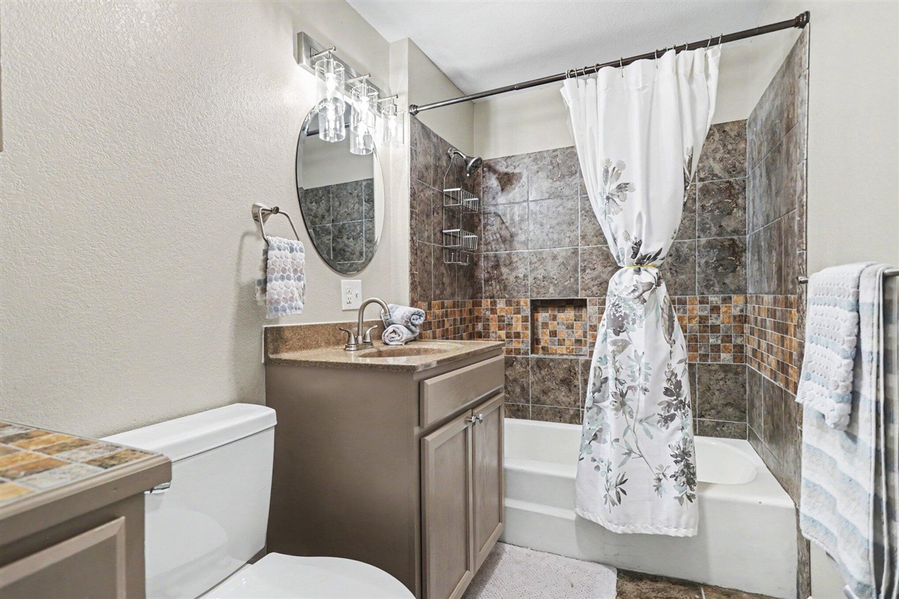 22945 B Drive Property Photo 19