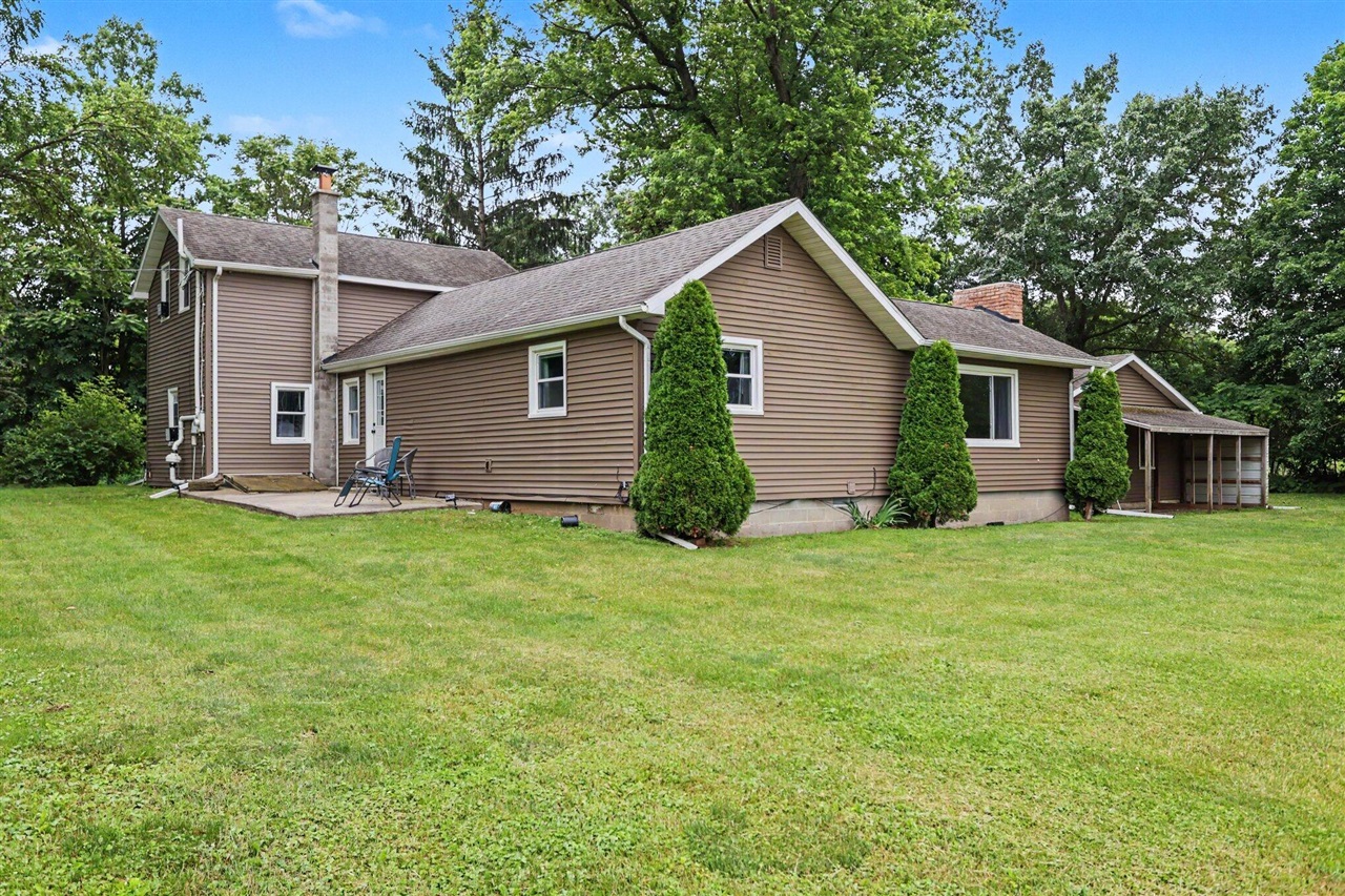 22945 B Drive Property Photo 30