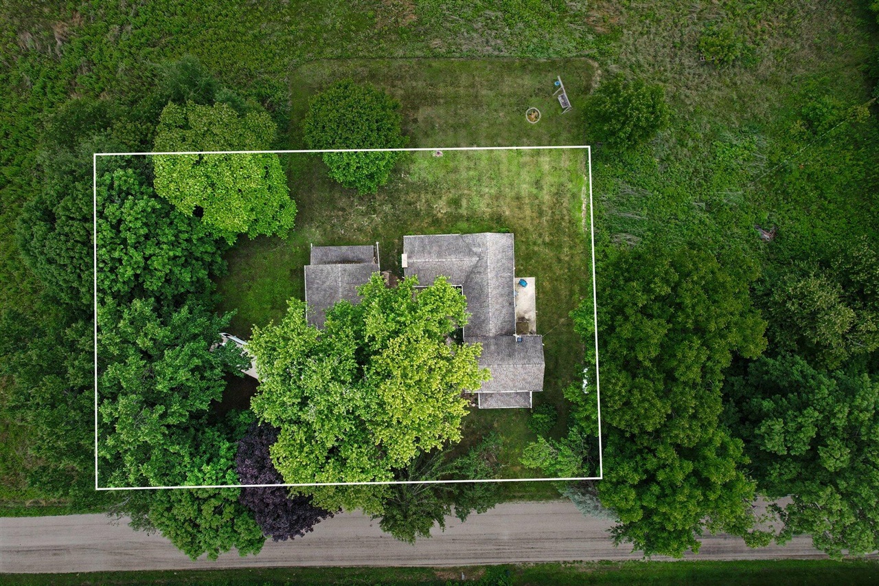 22945 B Drive Property Photo 35