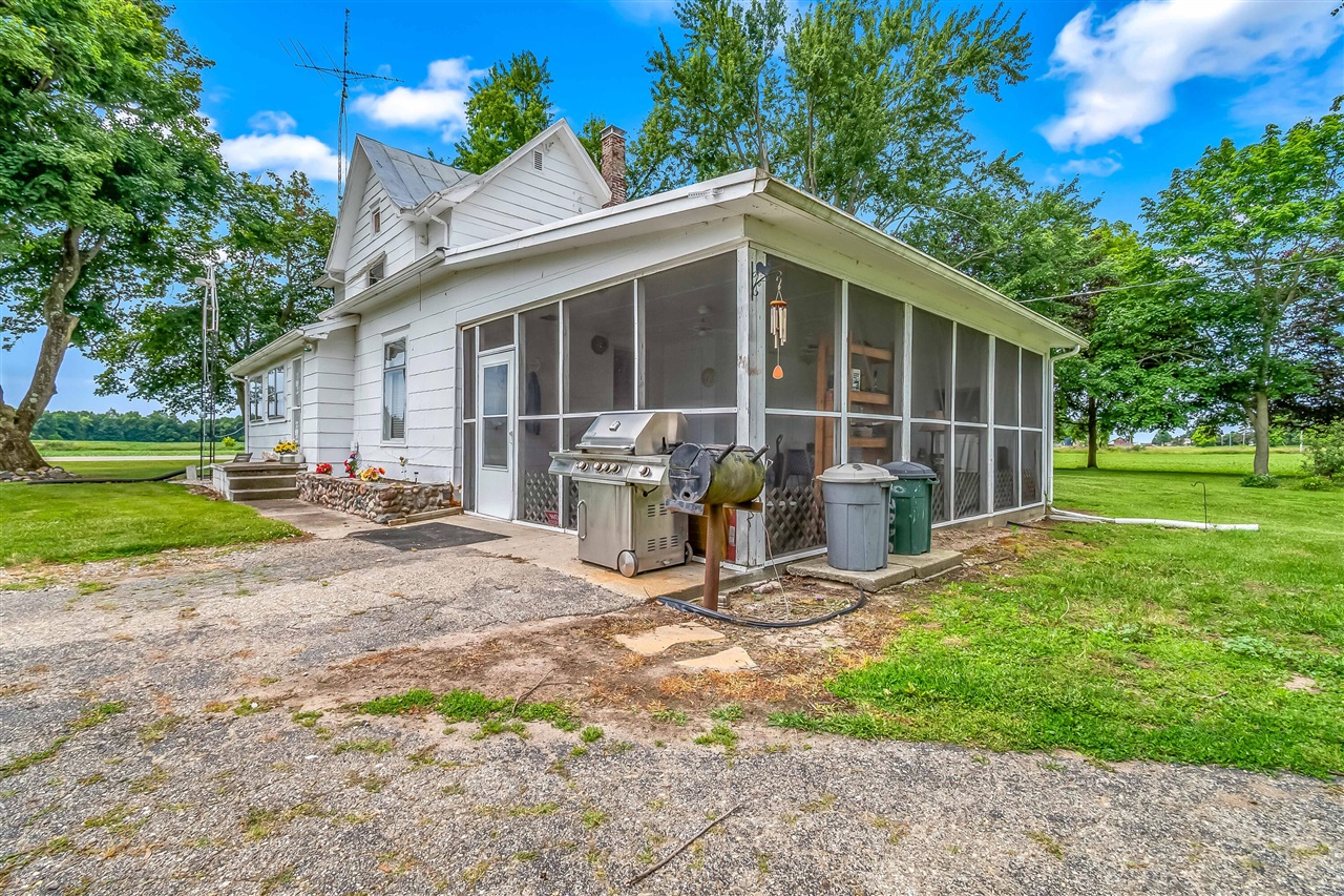 7980 E Territorial Road Property Photo 12