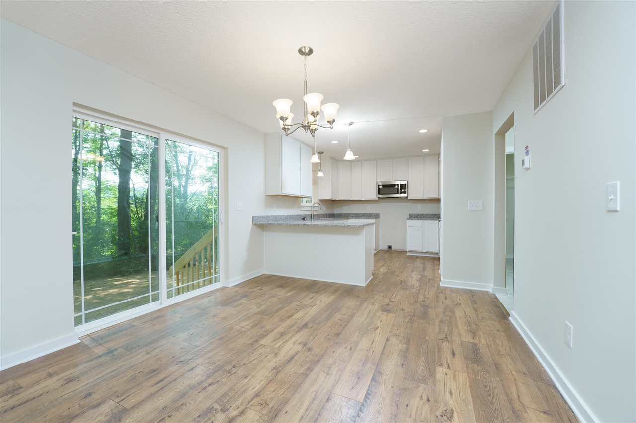 15317 Sherwood Lane Property Photo 8