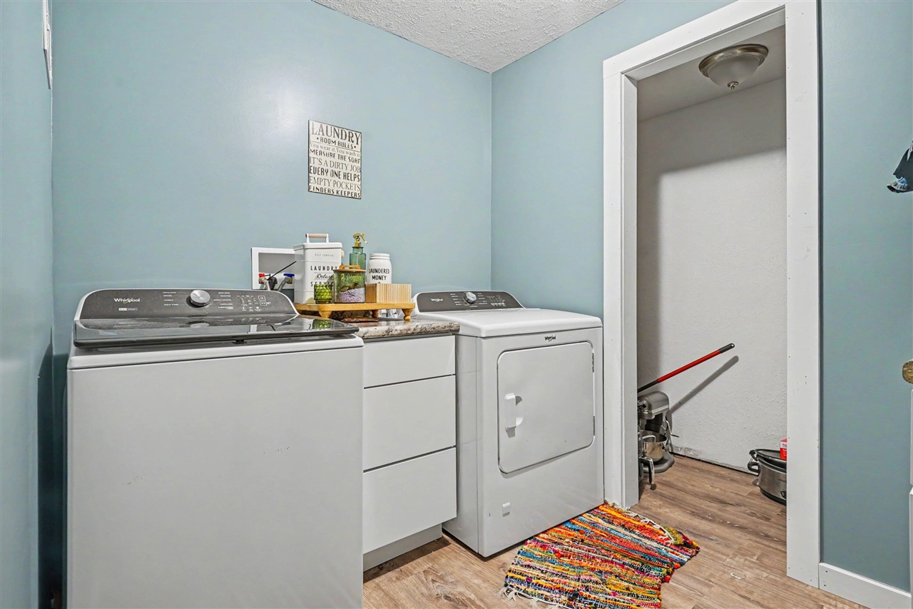 9039 E Ensign Court Property Photo 24