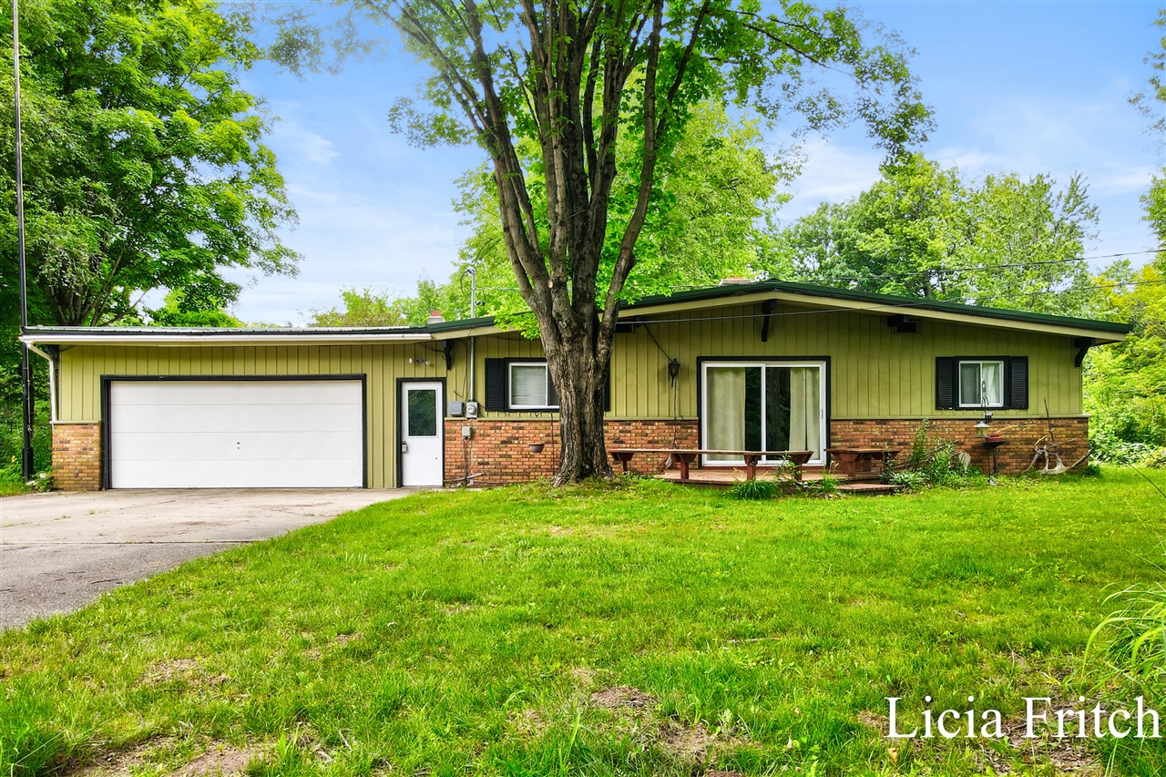 9016 E M 20 Property Photo 1