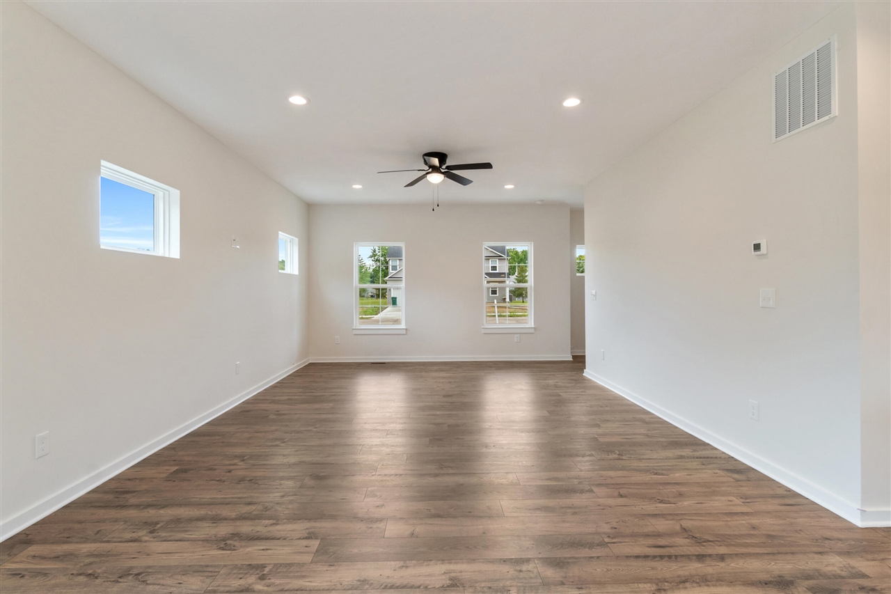 5 E Main Street Property Photo 6