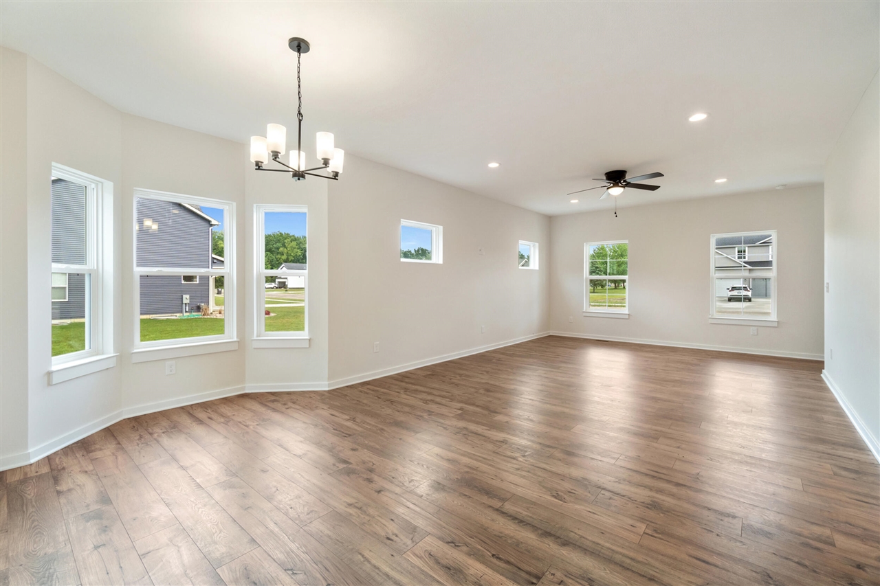 5 E Main Street Property Photo 9