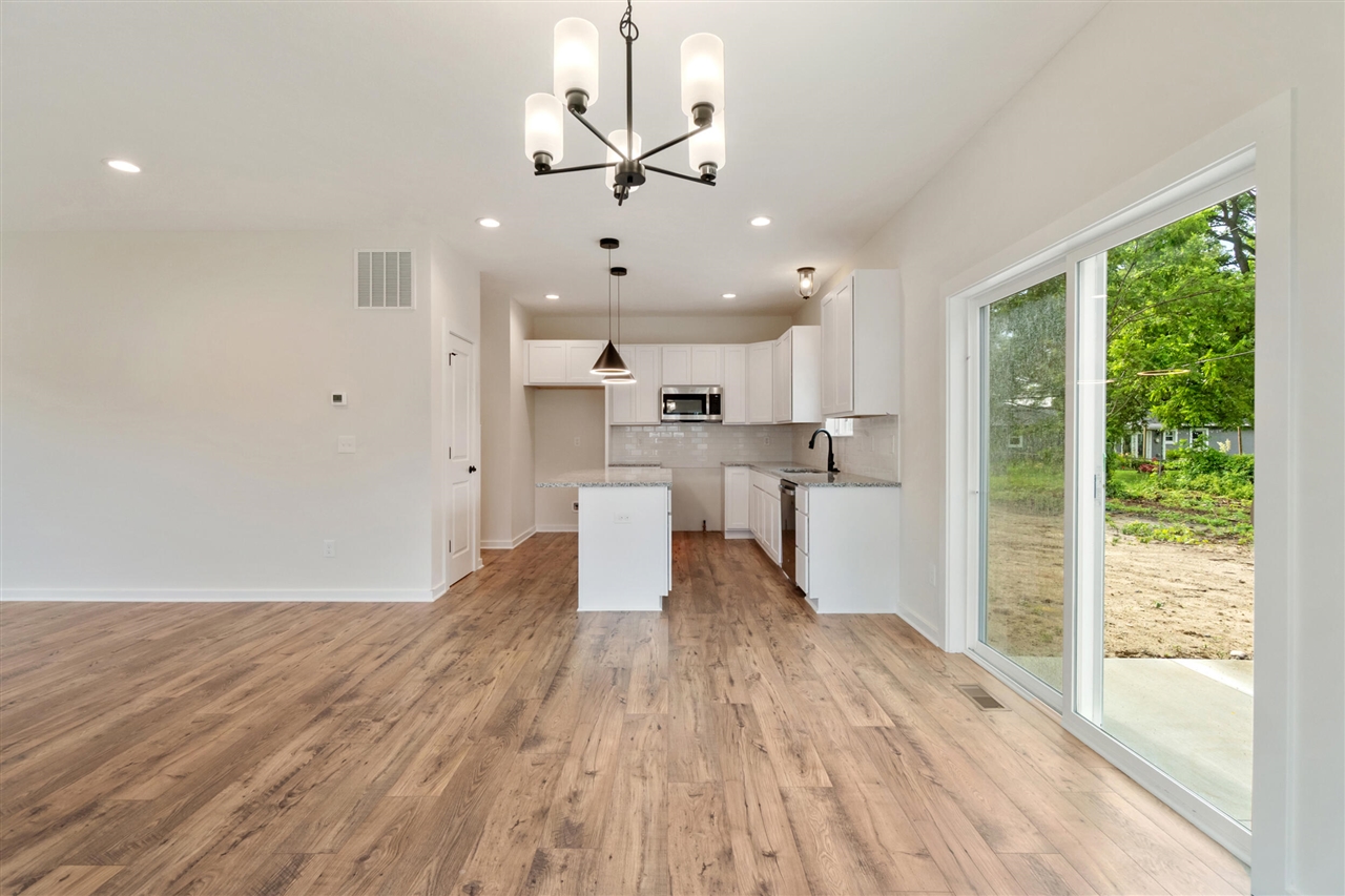5 E Main Street Property Photo 11
