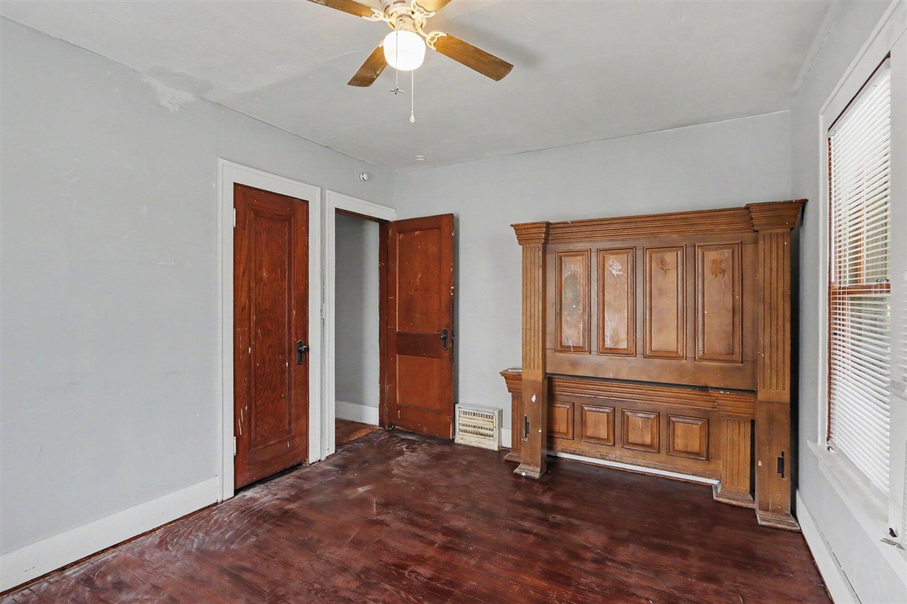 103 Webber Street Property Photo 14