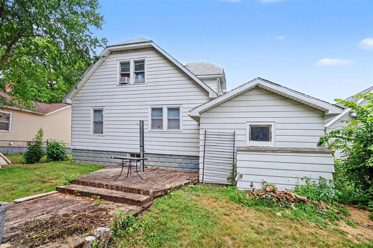 103 Webber Street Property Photo 23