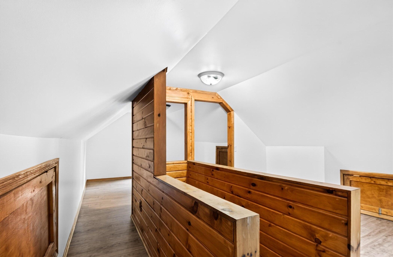 6109 Brooklyn Road Property Photo 21
