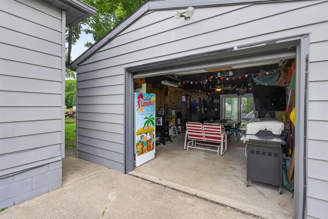 2550 Dardy Drive Property Photo 38
