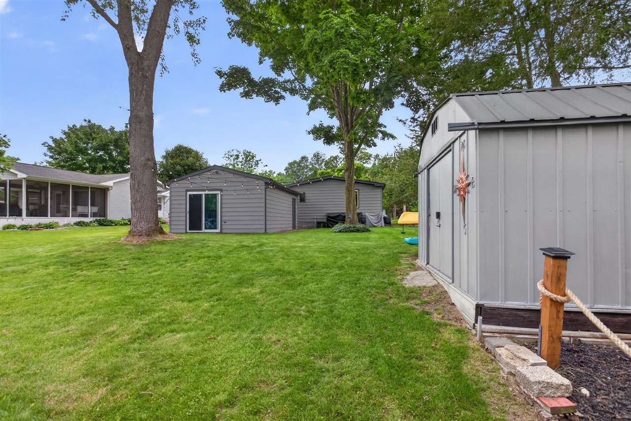2550 Dardy Drive Property Photo 44