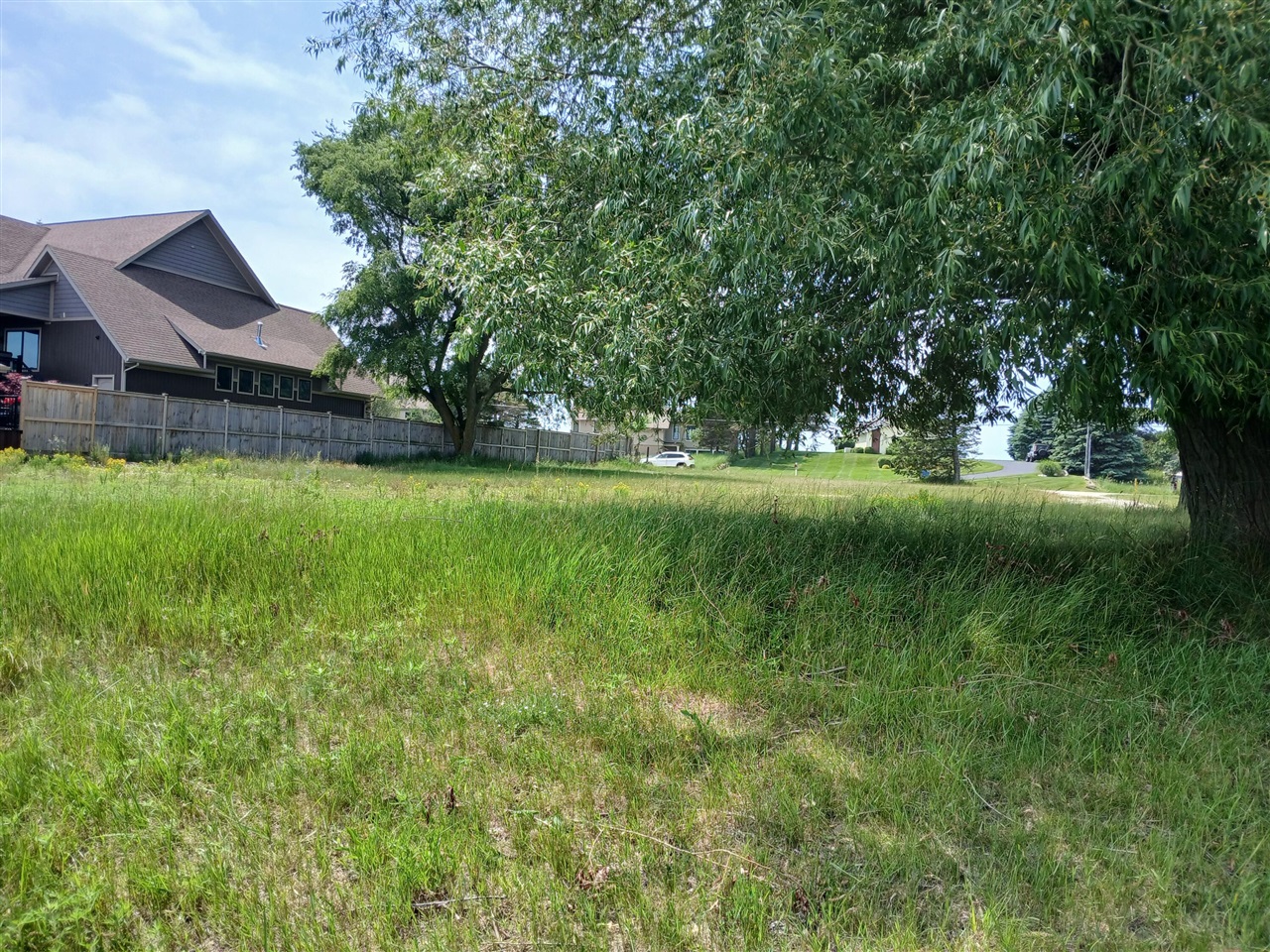 846 S Lakeshore Drive Property Photo 6