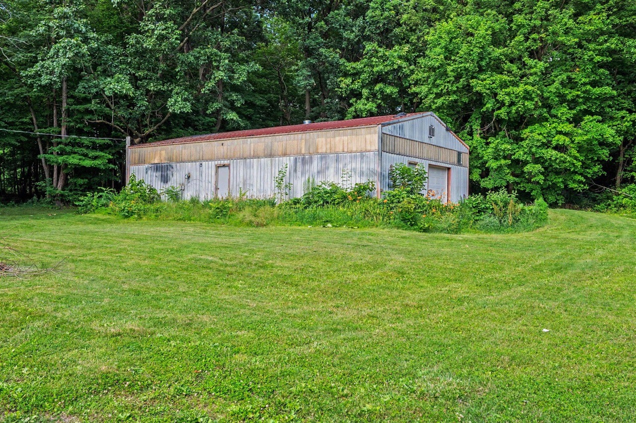 59293 Roberts Road Property Photo 24