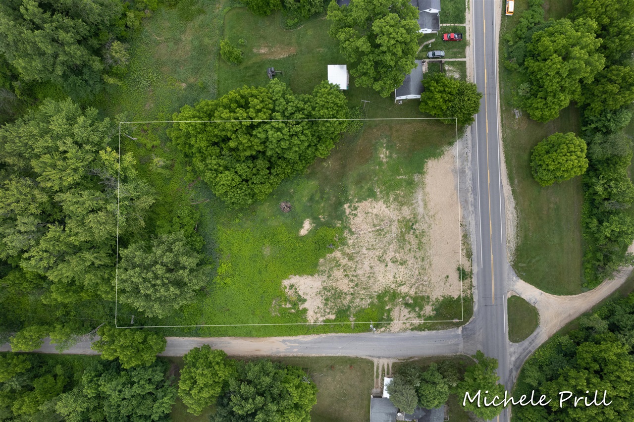5819 Thornapple Lake Road Property Photo 9