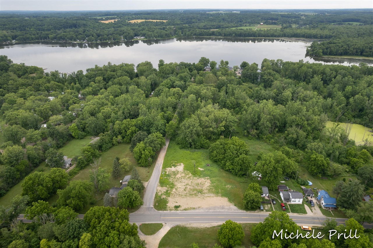 5819 Thornapple Lake Road Property Photo 13