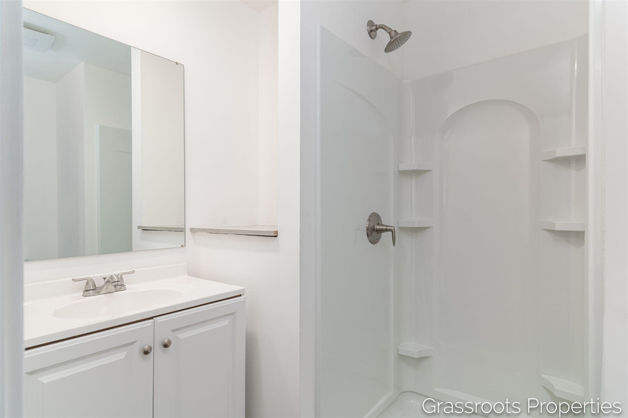 1403 S Mears Avenue Property Photo 20