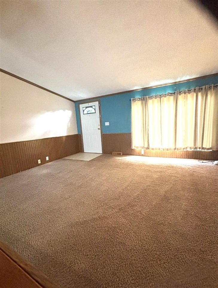 614 Linwood Avenue Property Photo 3