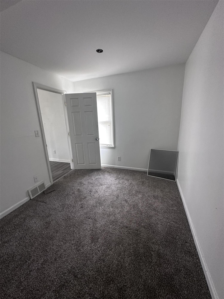 1002 E Oliver Street Property Photo 52