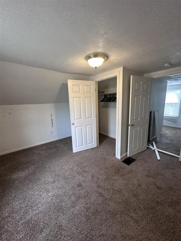 1002 E Oliver Street Property Photo 64