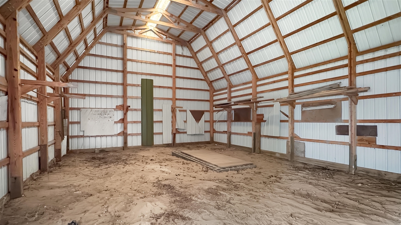 3403 E 34 Road Property Photo 36