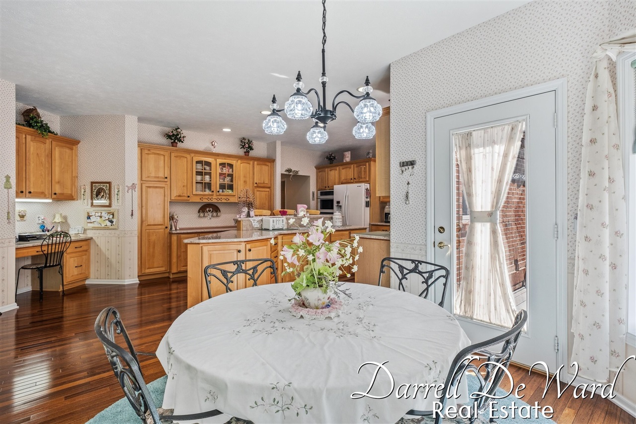 13850 Thompson Drive Property Photo 14