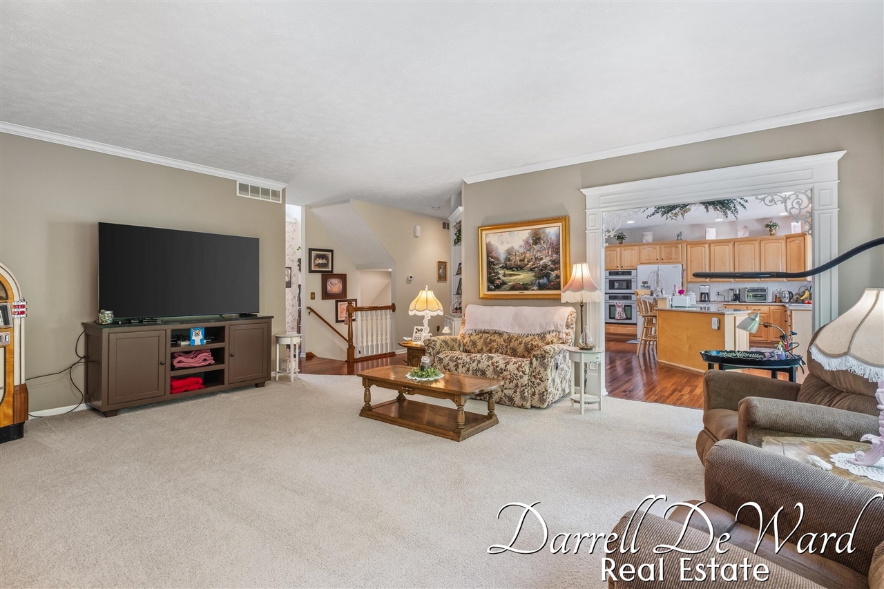 13850 Thompson Drive Property Photo 17