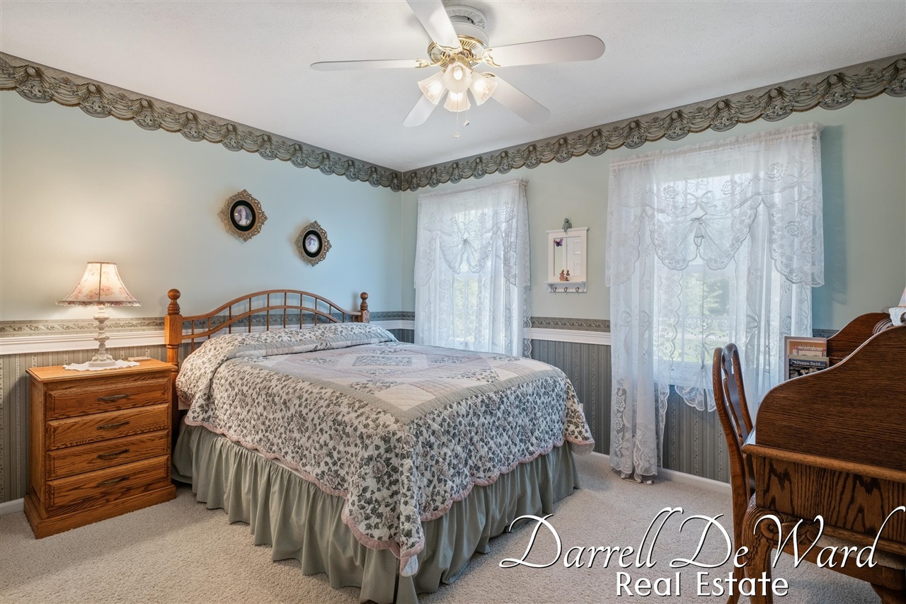 13850 Thompson Drive Property Photo 47