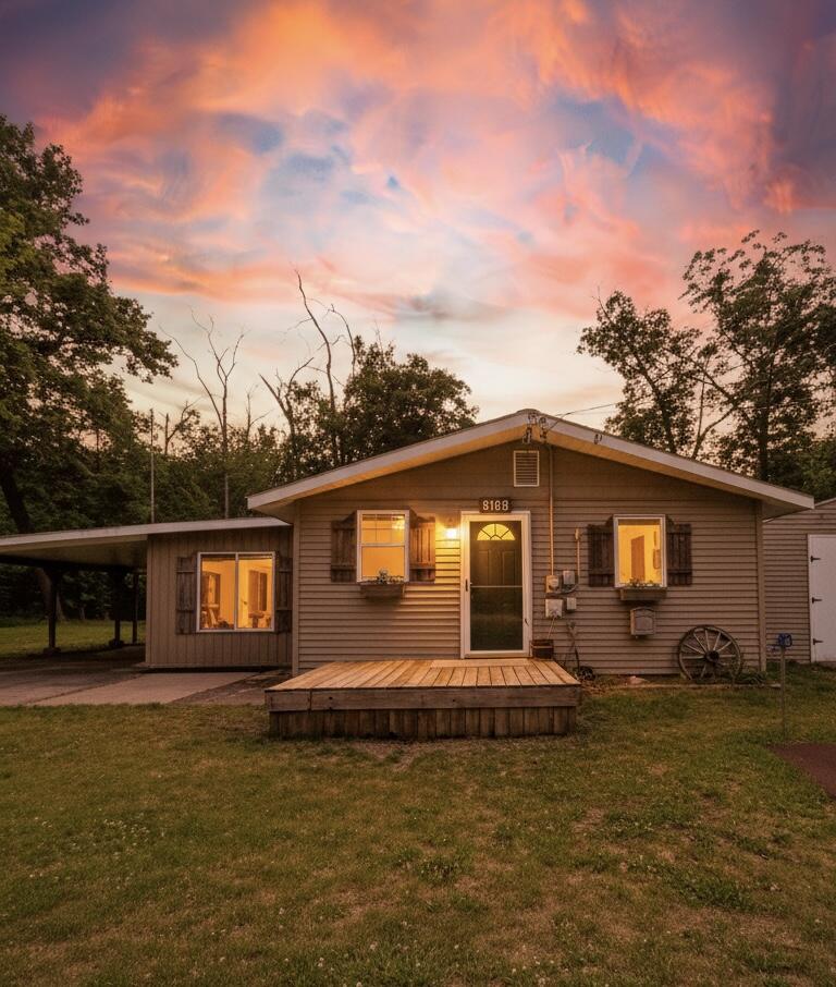 8188 E Woodruff Drive Property Photo 1