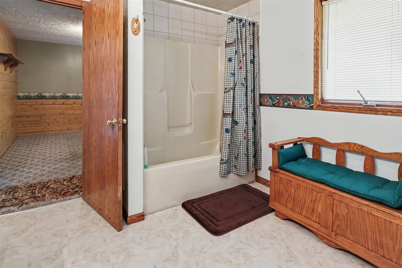 8188 E Woodruff Drive Property Photo 16