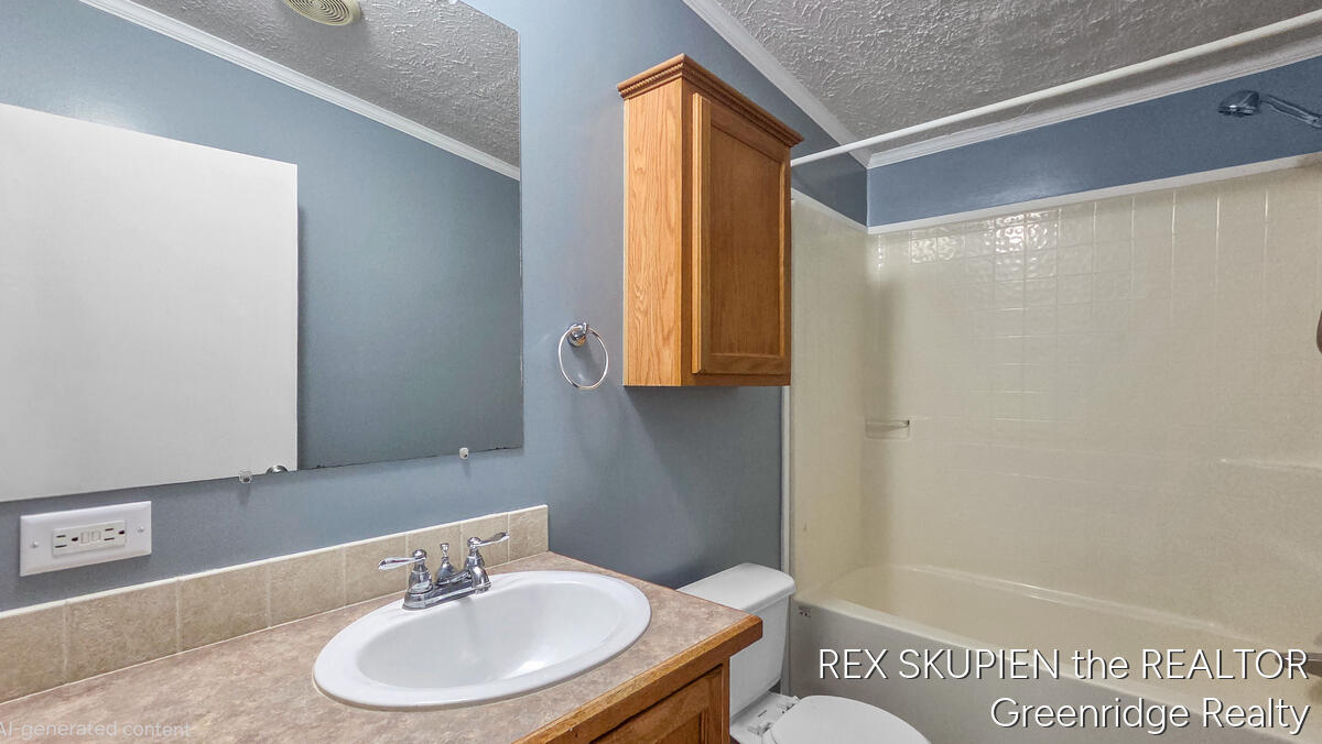 571 W Eagle Ridge Property Photo 25