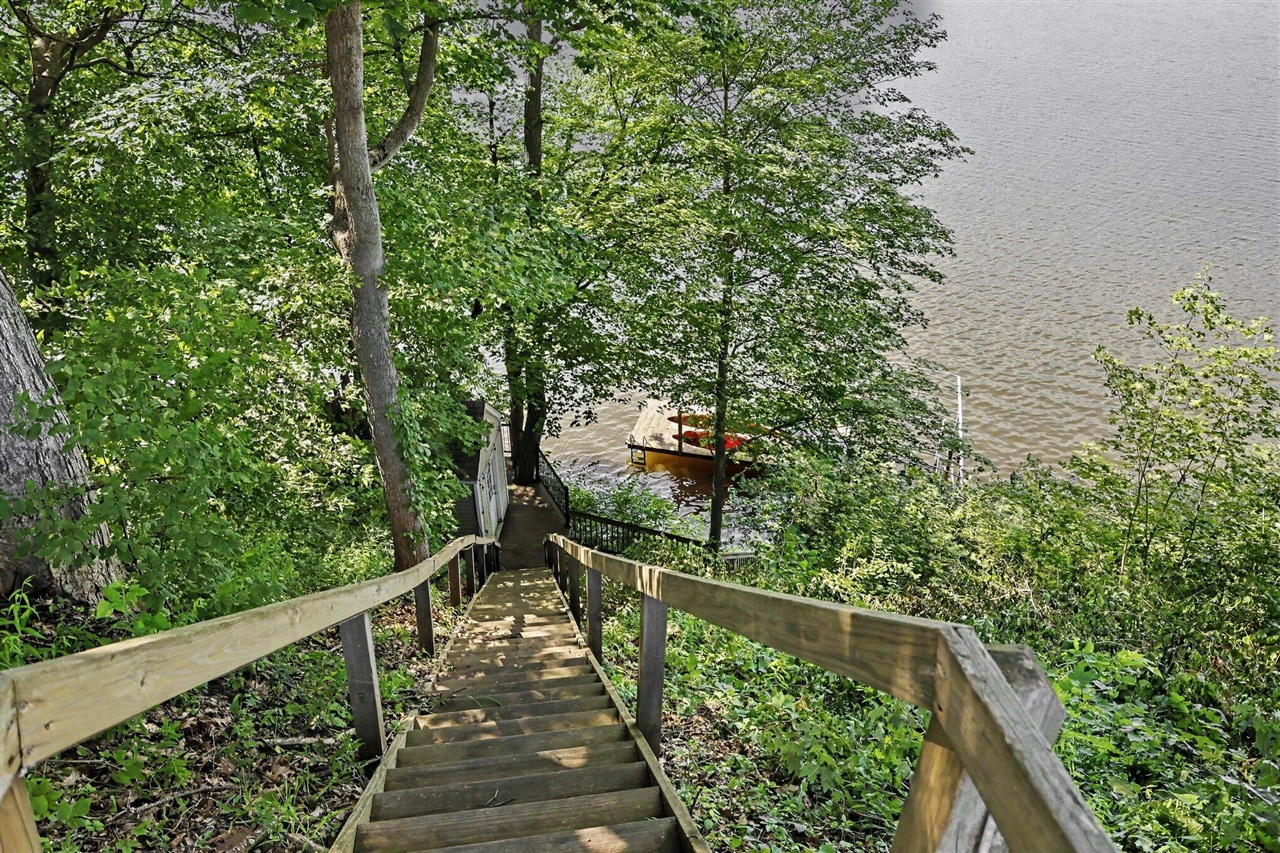 10492 Range Line Road Property Photo 34