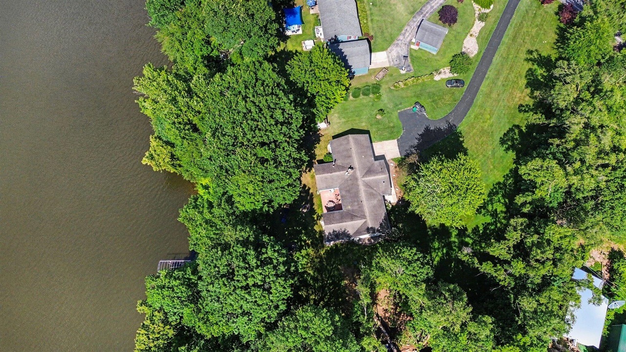 10492 Range Line Road Property Photo 37