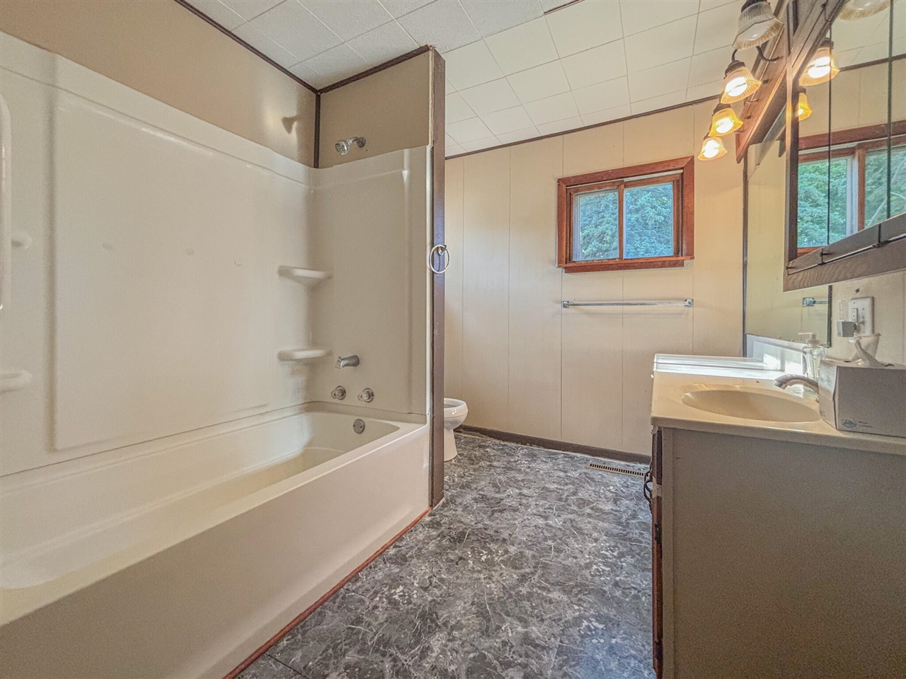 136 Sturgis Street Property Photo 12