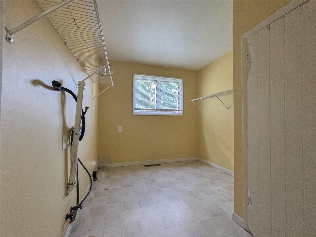 136 Sturgis Street Property Photo 16