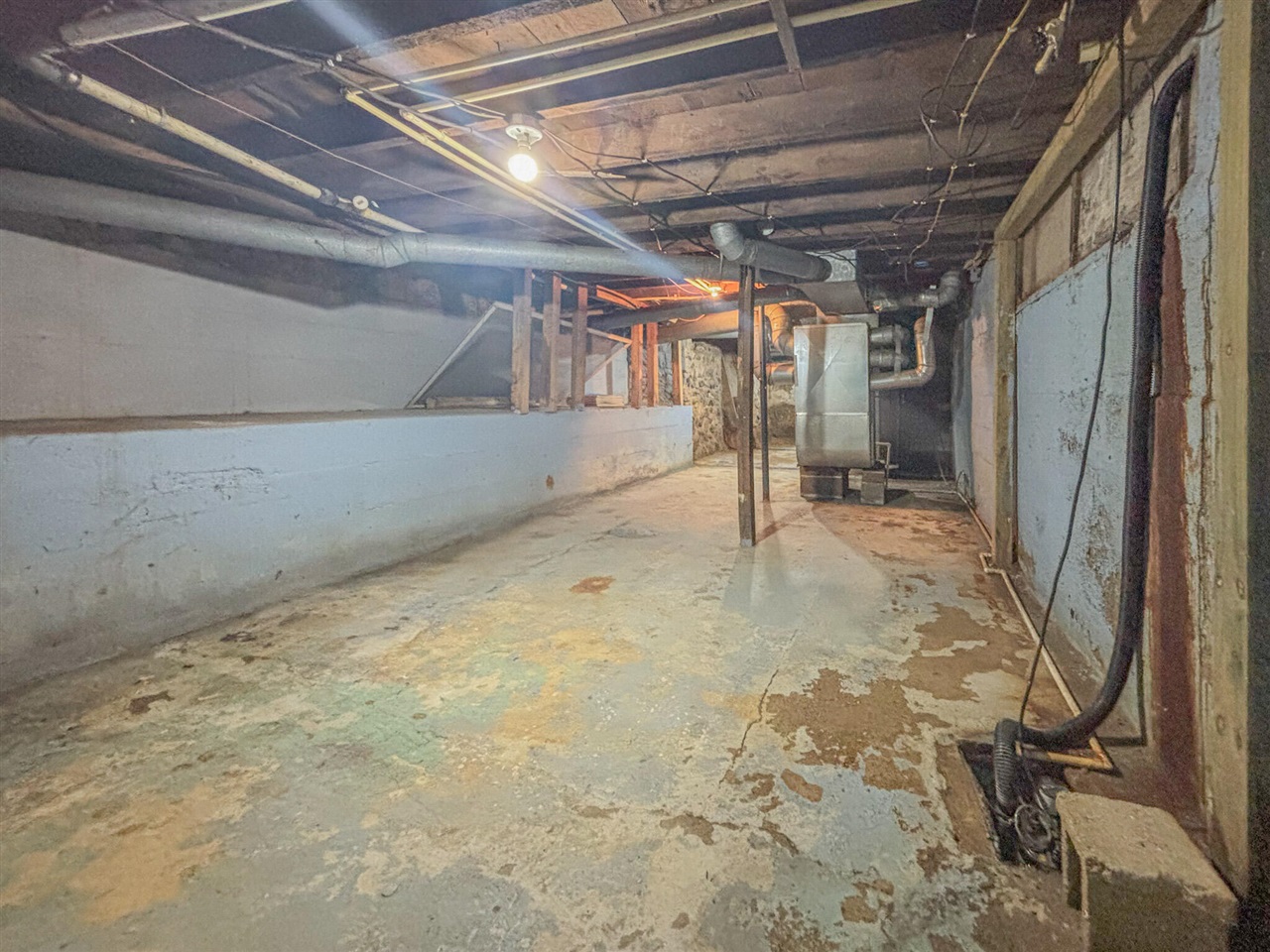 136 Sturgis Street Property Photo 22