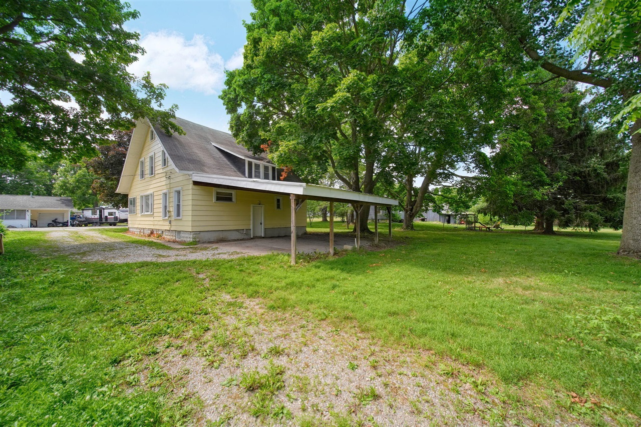 120 Clark Street Property Photo 28
