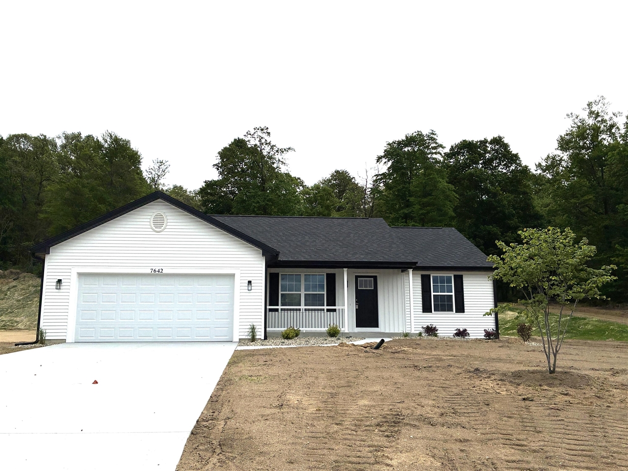 7642 Cinnamon Woods Trail Property Photo 7