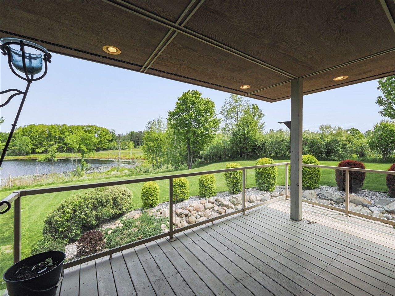 200 National Drive Property Photo 14