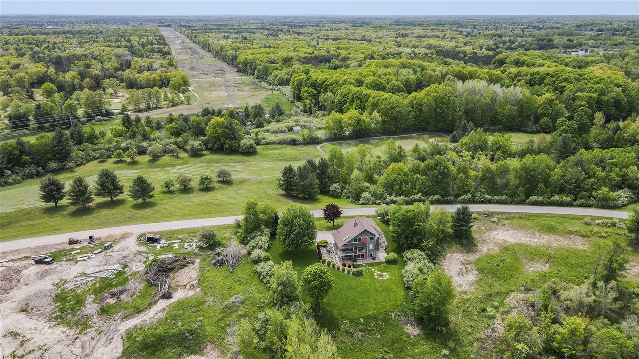 200 National Drive Property Photo 36