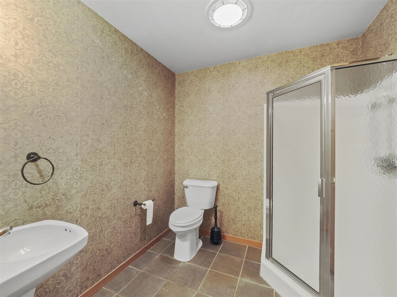 200 National Drive Property Photo 42