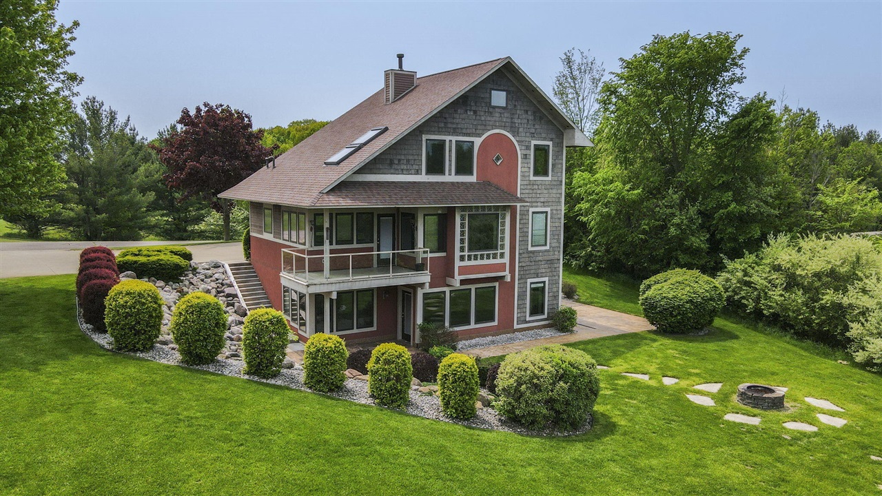 200 National Drive Property Photo 63