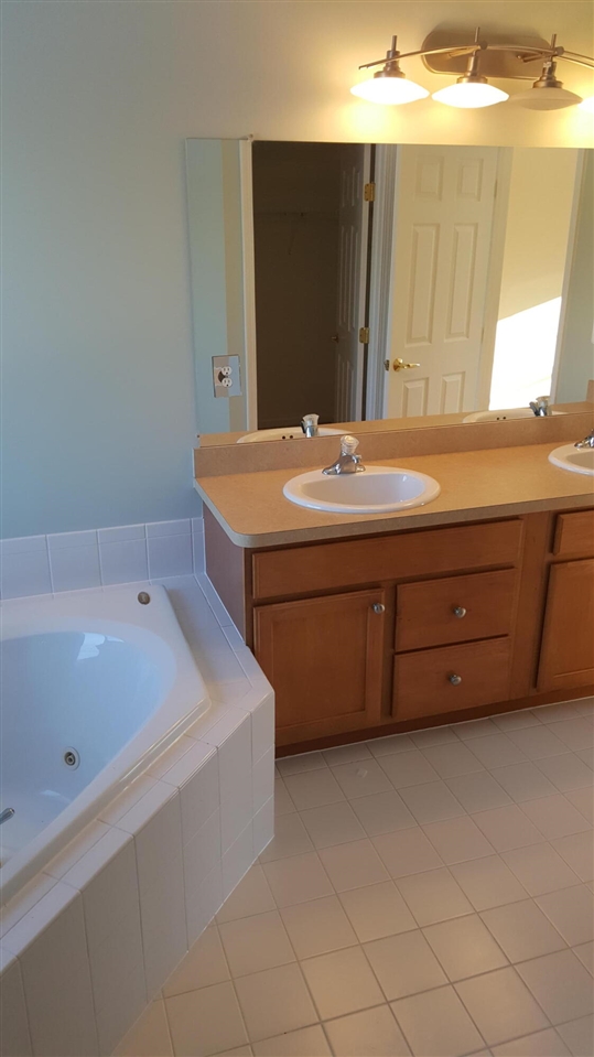 2270 Hickory Point Drive Property Photo 15