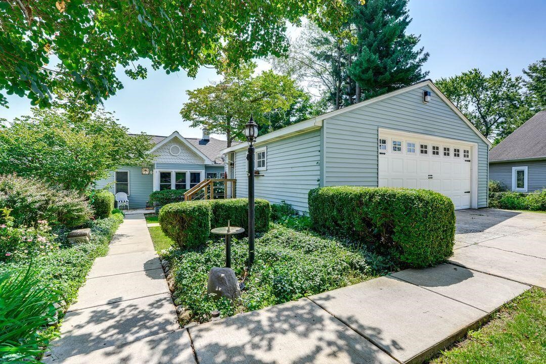 51479 Summit Street Property Photo 2