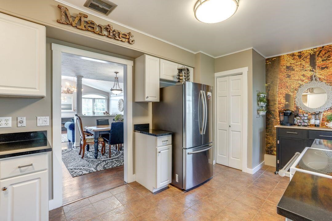 51479 Summit Street Property Photo 7